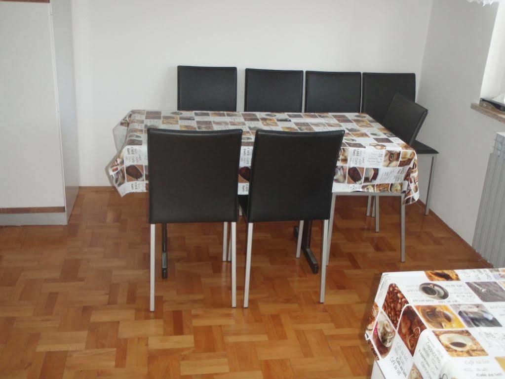 Guest House Jasmin Rovinj Exterior photo
